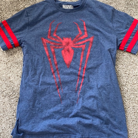 Marvel - Picture 1 of 3